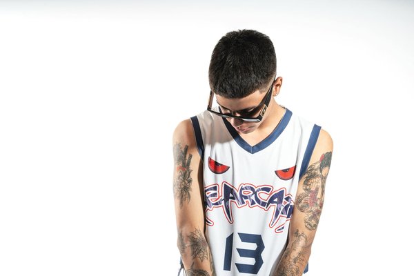 Vêtements personnalisés en broderie et impression made in france : style, éthique et originalité